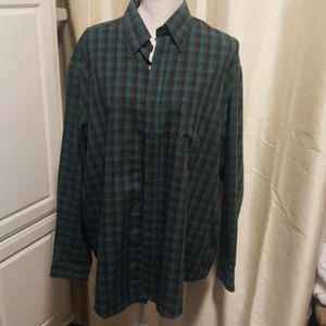 Van Huesen 16-16 1/2 Large